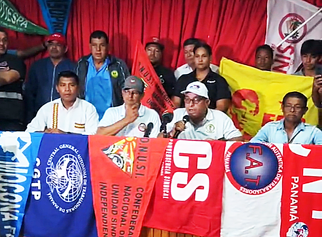 Anuncian prolongación de protestas contra ley minera 4