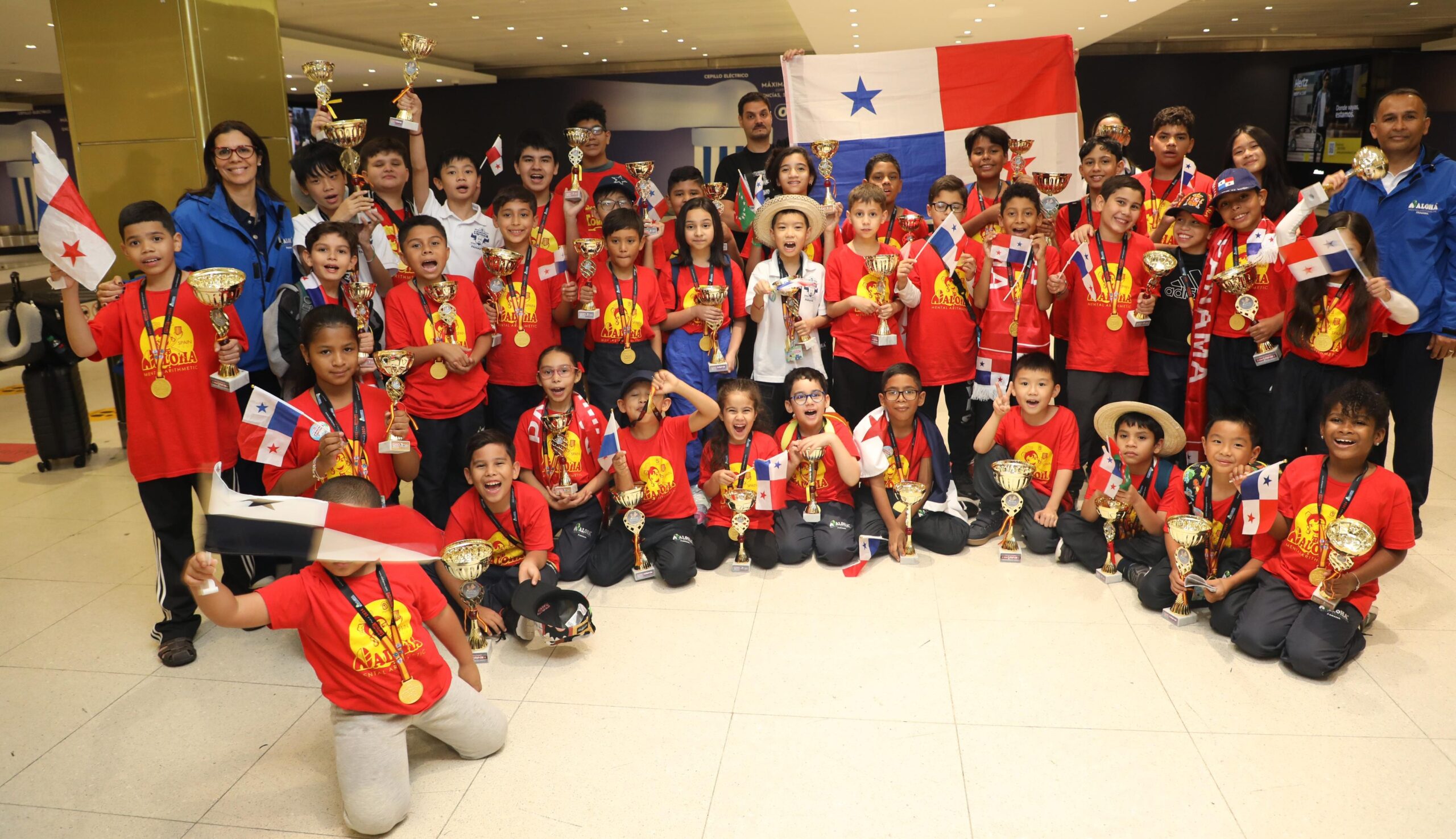 PANAMA EN DIRECTO - Delegación panameña triunfa en el Mundial de Cálculo Mental en Madrid