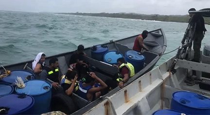 PANAMA EN DIRECTO - En Guna Yala, 20 migrantes son rescatados mientras una menor fallece en el naufragio