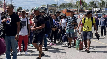 PANAMA EN DIRECTO - Llegada del primer avión militar de E.U. con 119 migrantes a Panamá