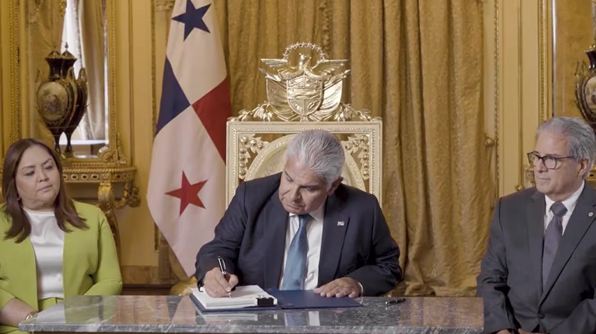PANAMA EN DIRECTO - Presidente Mulino sanciona reforma de la CSS