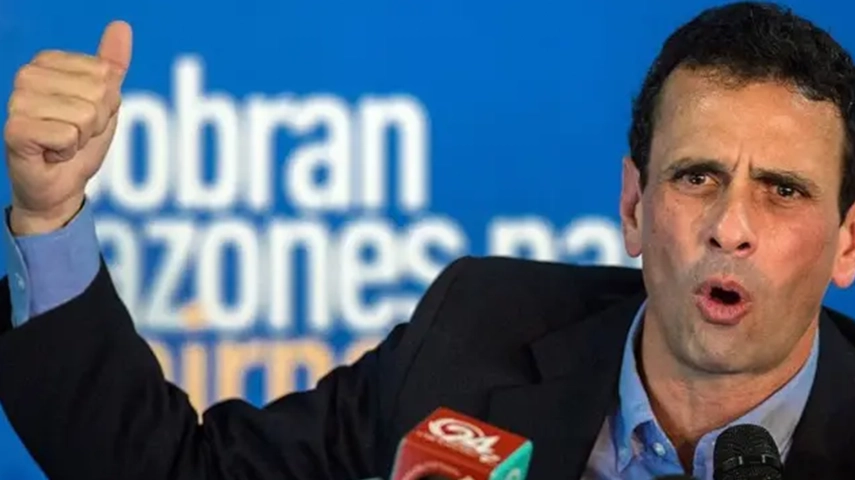 Featured image for “Expulsado por su partido, Capriles desafía la inhabilitación y se lanza a las elecciones”