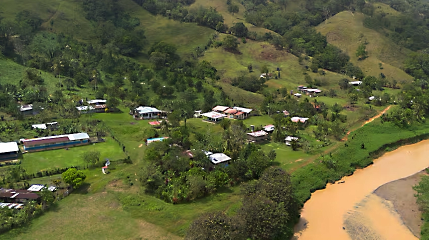 PANAMA EN DIRECTO - Personal de la ACP atacado durante intento de diálogo comunitario en comunidades de río Indio