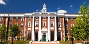 Panamá en Directo | “Harvard desafía a Trump y enfrenta una congelación de fondos federales por US$ 2.200 millones”