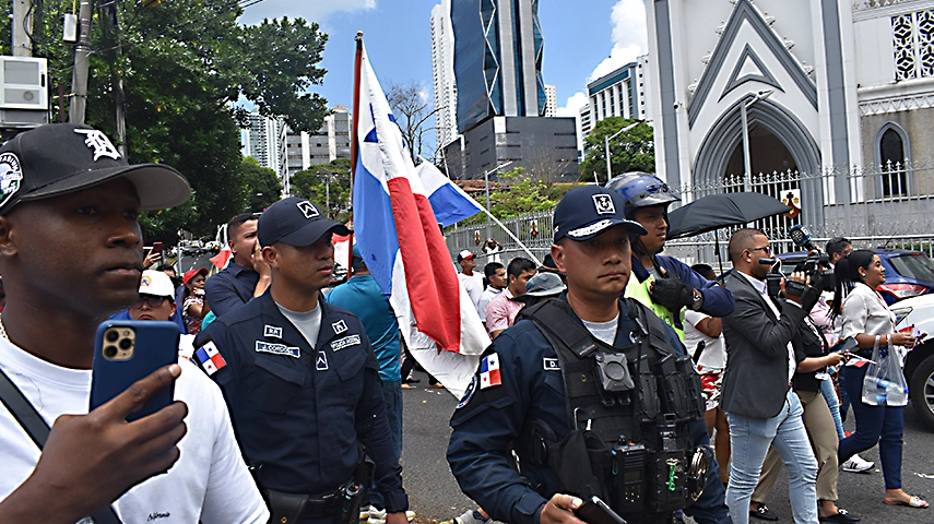 PANAMA EN DIRECTO - Protesta magisterial: entre candados, consignas y enfrentamientos