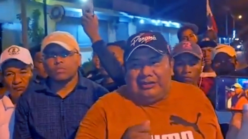 Featured image for “Trabajadores bananeros se retiran de la mesa tras desacuerdos sobre leyes de seguridad social”