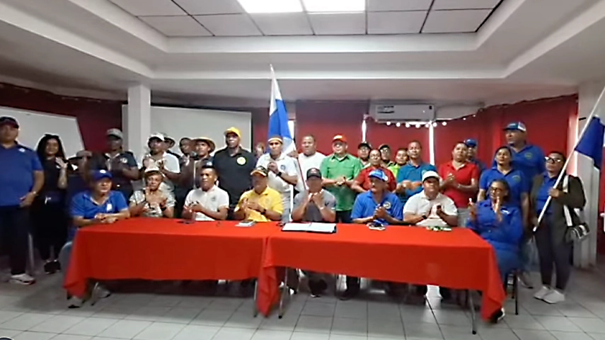 PANAMA EN DIRECTO - Educadores convocan protestas ante Asamblea y crean frente legal nacional