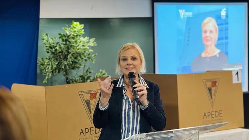 PANAMA EN DIRECTO - Giulia De Sanctis es reelegida como presidenta de Apede para el periodo 2025–2026