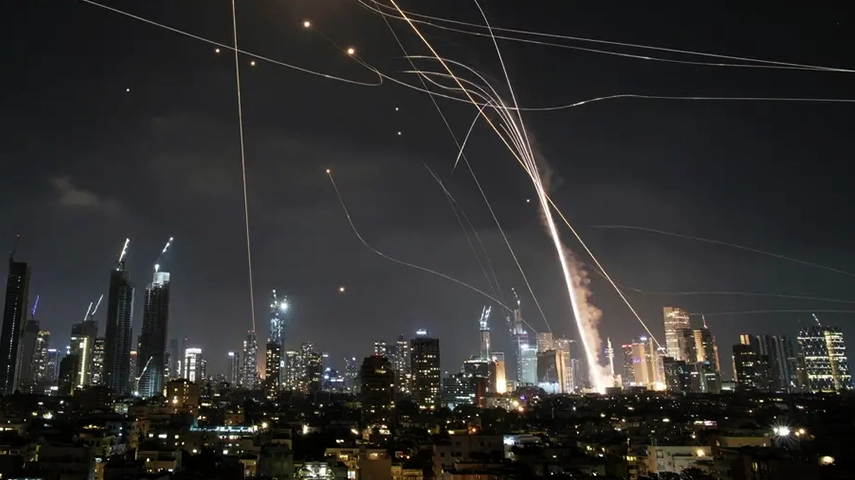 Imagen destacada para “Israel e Irán cruzan el umbral de la guerra abierta tras ataques masivos”