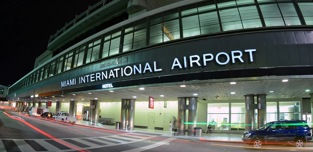 PANAMA EN DIRECTO - Crisis aérea en E.U., más de 40 aeropuertos reducirán vuelos por el prolongado cierre del gobierno