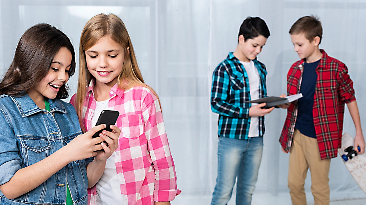 PANAMA EN DIRECTO - Australia marca un precedente mundial al bloquear redes sociales para millones de menores