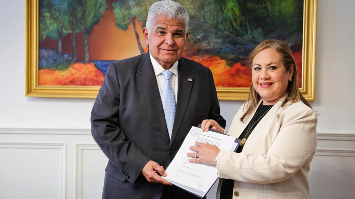 PANAMA EN DIRECTO - El Presidente Mulino y varios ministros presentaron su Declaración Jurada de Intereses ante la ANTAI