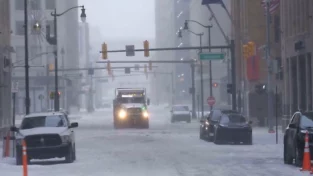 Panamá en Directo | “El frío más severo del invierno deja muertes, apagones y ciudades paralizadas en E.U.”