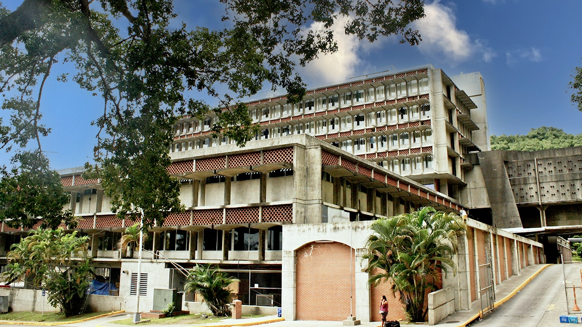 Featured image for “Estado pacta indemnización millonaria por cancelación del proyecto del Oncológico”