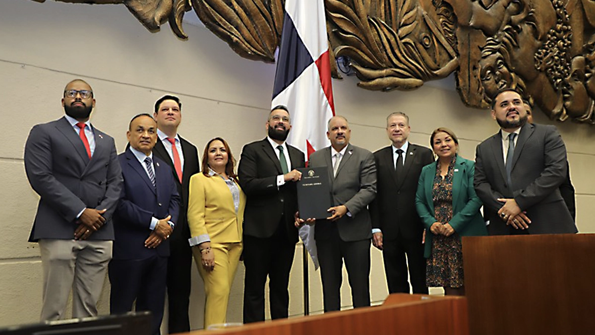 Imagen destacada para “Asamblea Nacional ratifica a Antonio Tercero González como nuevo director del Idaan”
