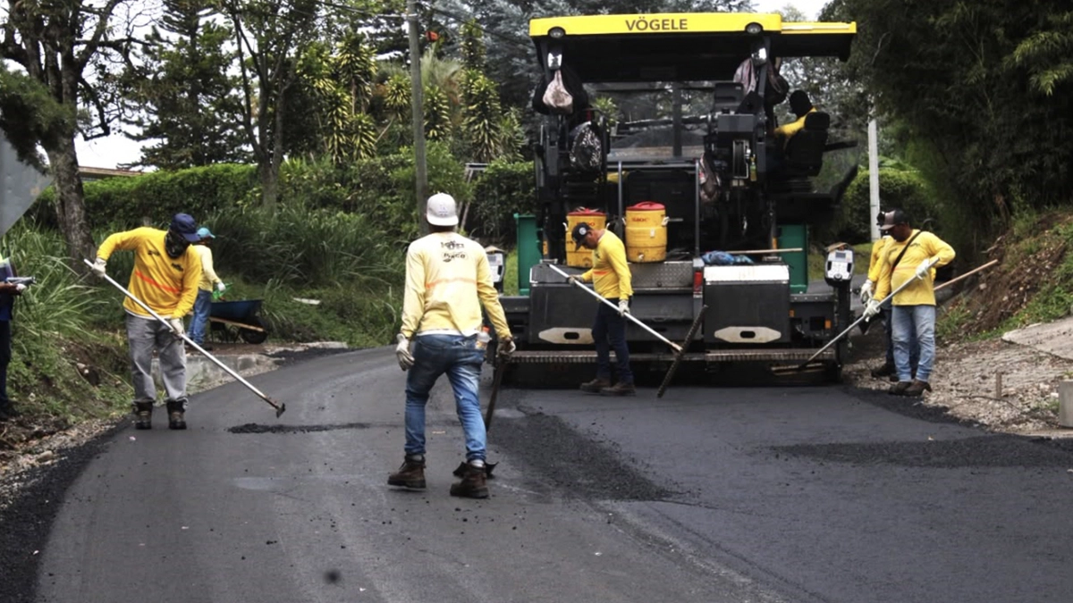 Imagen destacada para “MOP ejecuta 20 obras por más de 419 millones en distintas regiones del país”