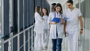 Panamá en Directo | “¿Faltan médicos en Panamá? El efecto Ringelmann y la paradoja del personal en los hospitales”